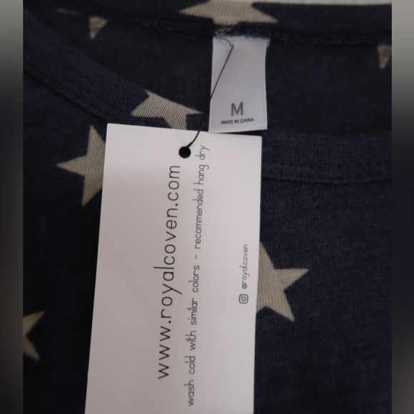 Captain America Inspired Women’s Shirt - Size Medium (NWT) - Picture 4 of 5